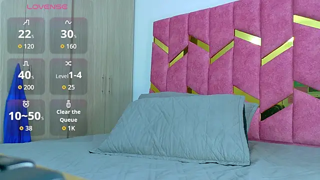 hornyhousekeeper  online show from October 27, 2025, 6:20 pm