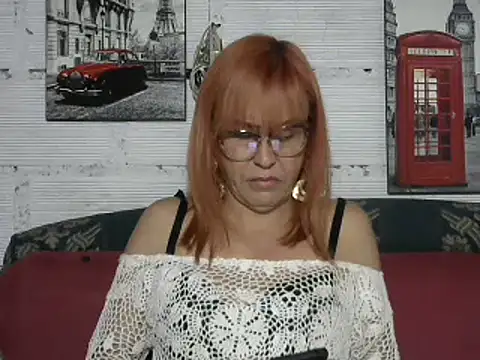 Snapshot of divahot08 chatting on February 22, 2025, 10:42 pm divahot08 online show from February 22, 2025, 10:42 pm