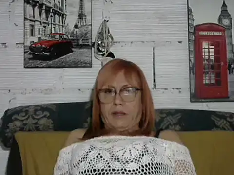 Snapshot of divahot08 chatting on March 8, 2025, 1:47 pm divahot08 online show from March 8, 2025, 1:47 pm