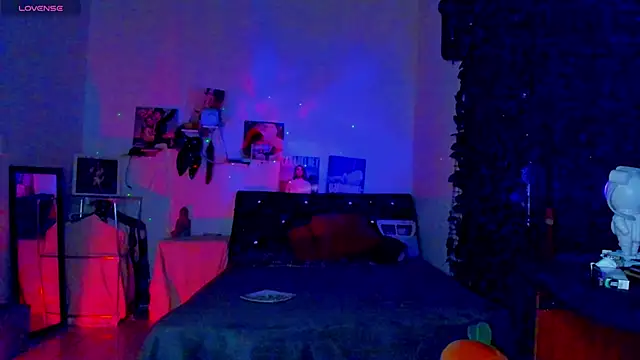 sweetvond  online show from November 7, 2025, 11:41 pm