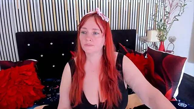 Snapshot of SinFulTitsDD chatting on April 24, 2026, 12:51 pm SinFulTitsDD online show from April 24, 2026, 12:51 pm