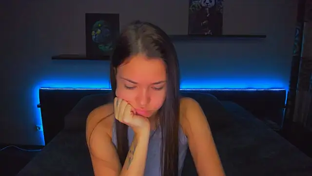 AlexaBarkley online show from October 21, 2025, 12:11 am