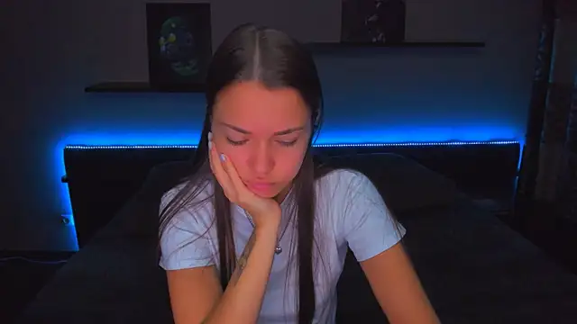 AlexaBarkley online show from October 30, 2025, 12:20 am