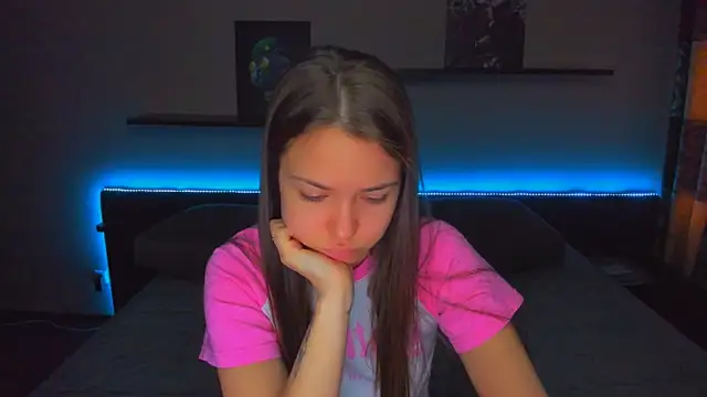 AlexaBarkley online show from March 24, 2026, 12:32 am