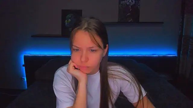 Snapshot of AlexaBarkley chatting on February 18, 2026, 12:19 am AlexaBarkley online show from February 18, 2026, 12:19 am