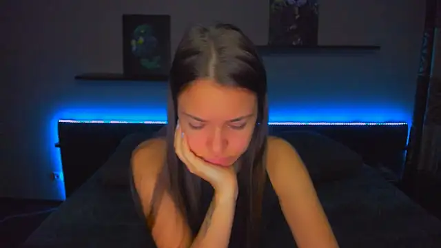 AlexaBarkley online show from October 22, 2025, 12:21 am