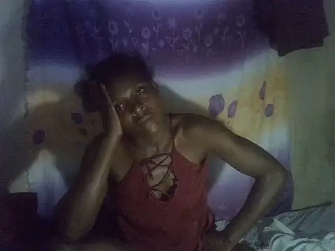 cute-shamza online show from June 6, 2026, 8:25 pm