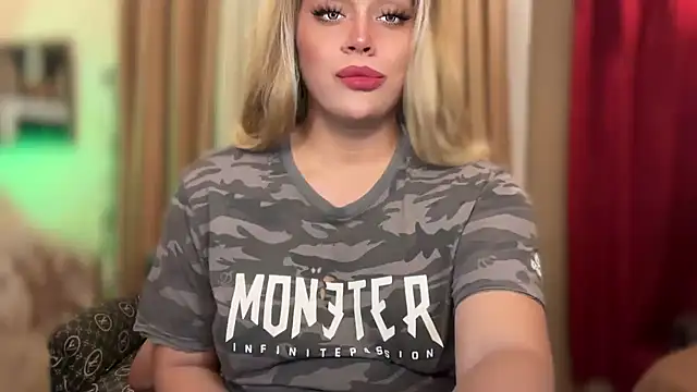 Snapshot of _MissKhimberlyXxx_ chatting on November 27, 2025, 6:08 pm MissKhimberlyXxx online show from November 27, 2025, 6:08 pm