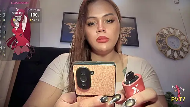 Snapshot of _MissKhimberlyXxx_ chatting on February 19, 2026, 4:15 pm MissKhimberlyXxx online show from February 19, 2026, 4:15 pm