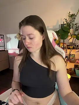 sweetest pie online show from February 14, 2026, 5:35 pm