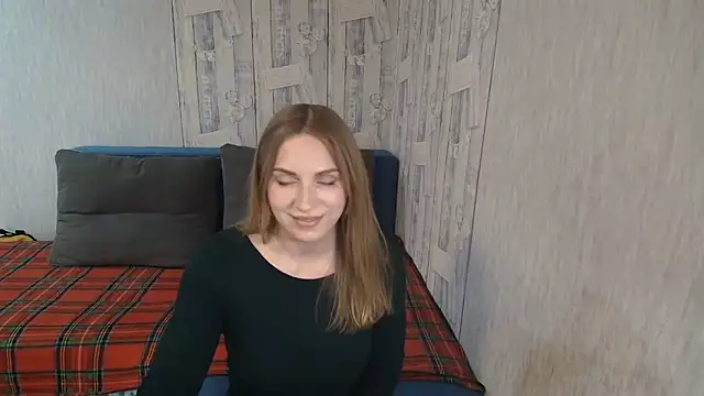 Pilly green  online show from April 11, 2026, 6:32 am