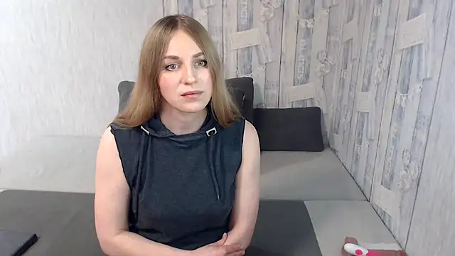 Snapshot of Pilly_green_ chatting on February 10, 2025, 7:47 am Pilly green online show from February 10, 2025, 7:47 am
