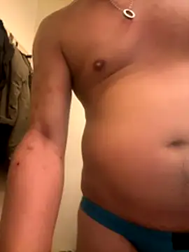 vice0818 online show from October 31, 2025, 6:04 pm