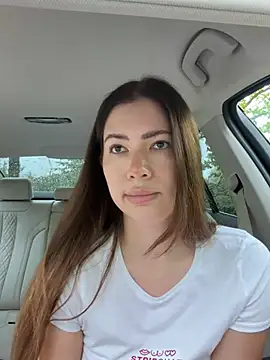 Snapshot of clairewntr chatting on May 18, 2026, 2:00 pm clairewntr online show from May 18, 2026, 2:00 pm