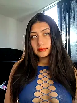  Danna online show from December 2, 2024, 11:51 am