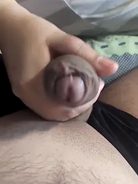 Snapshot of LovlyAnnie chatting on March 11, 2026, 7:35 am LovlyAnnie online show from March 11, 2026, 7:35 am