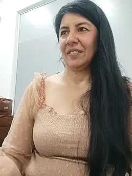 Snapshot of aisha_latina chatting on March 4, 2025, 3:59 pm aisha latina online show from March 4, 2025, 3:59 pm