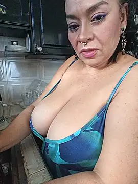 karlablue  online show from May 30, 2026, 10:04 pm