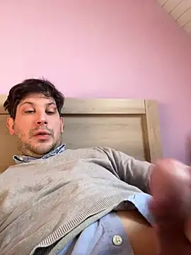 Taxidriver1988 online show from February 3, 2025, 1:19 pm