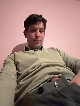 Taxidriver1988 online show from February 10, 2025, 9:04 pm