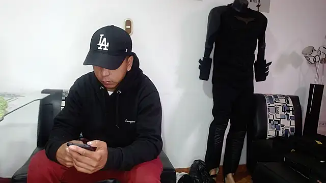 Black hot266 online show from December 15, 2025, 2:34 pm