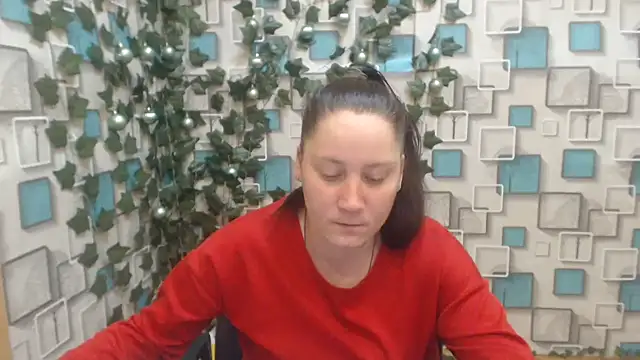 JosieJun  online show from February 6, 2025, 12:11 am