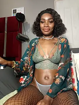 Snapshot of HoneyDropsX chatting on April 25, 2026, 5:32 am HoneyDropsX online show from April 25, 2026, 5:32 am