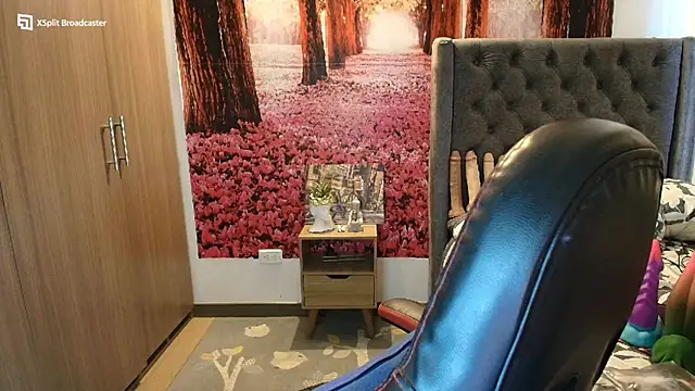 sofia23dirty online show from October 15, 2025, 9:12 pm