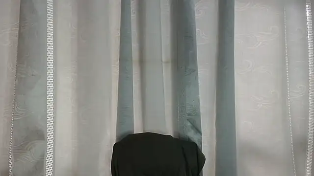 Snapshot of Armando_2002 chatting on November 5, 2025, 5:16 pm Armando 2002 online show from November 5, 2025, 5:16 pm