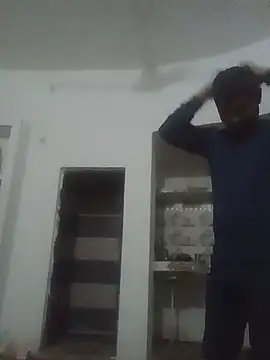 Snapshot of Boost-145 chatting on January 8, 2025, 1:11 am Boost-145 online show from January 8, 2025, 1:11 am