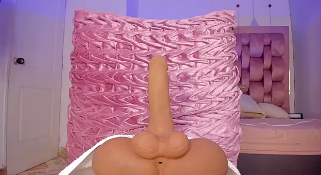 Snapshot of swt-booty chatting on February 25, 2025, 7:38 pm swt-booty online show from February 25, 2025, 7:38 pm