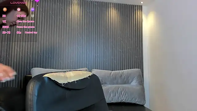 miataylorr1 online show from March 3, 2025, 6:35 pm