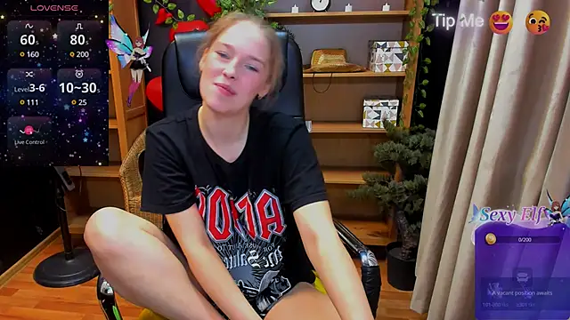 Snapshot of _fiona_Love chatting on February 25, 2025, 9:15 pm fiona Love online show from February 25, 2025, 9:15 pm