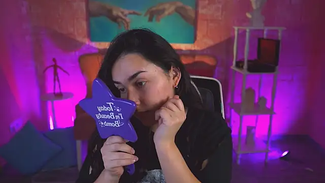 CeceliaJohnson online show from November 5, 2025, 8:06 am