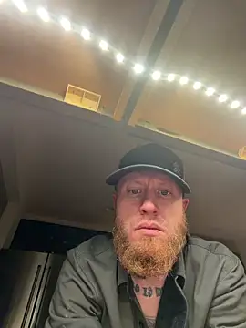 Mackwood89 online show from February 3, 2026, 7:02 am