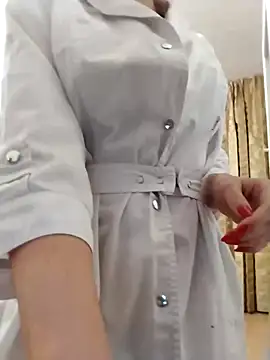 baby sweet girl  online show from November 20, 2025, 9:58 pm