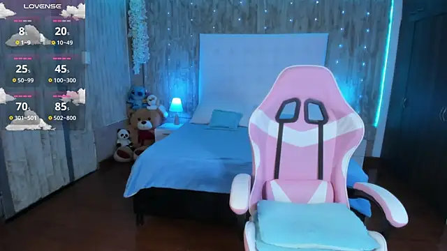 Snapshot of floryn_susana chatting on October 17, 2025, 11:17 pm floryn susana online show from October 17, 2025, 11:17 pm