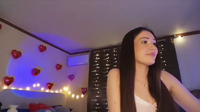 Snapshot of SoeTheReal chatting on February 11, 2026, 6:08 pm SoeTheReal online show from February 11, 2026, 6:08 pm