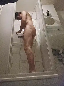 StarredAndrej online show from March 16, 2026, 11:07 pm