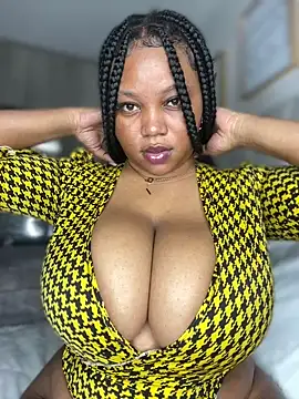 Snapshot of Hyra_Ari chatting on March 14, 2026, 8:04 pm Hyra Ari online show from March 14, 2026, 8:04 pm