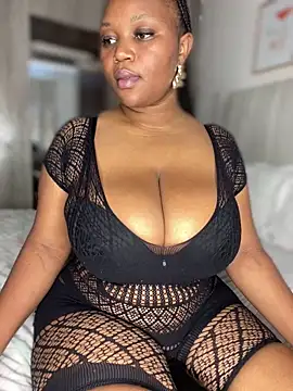 Hyra Ari online show from October 30, 2025, 9:07 am