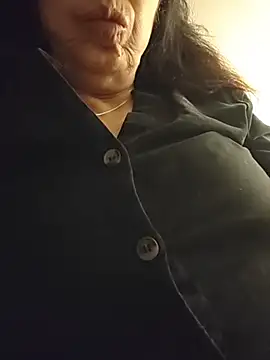 Snapshot of Susannemilf chatting on November 29, 2025, 4:01 am Susannemilf online show from November 29, 2025, 4:01 am