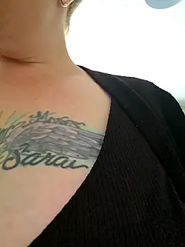 julimonroe online show from April 10, 2026, 3:30 pm