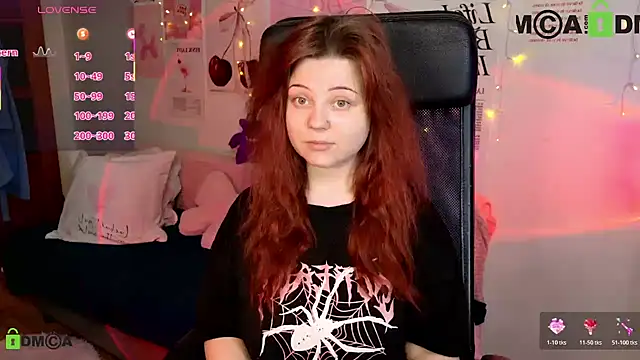 StellaMilla online show from April 28, 2026, 1:48 am