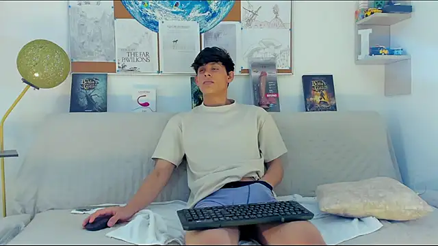 logan thomas online show from February 22, 2026, 1:35 pm