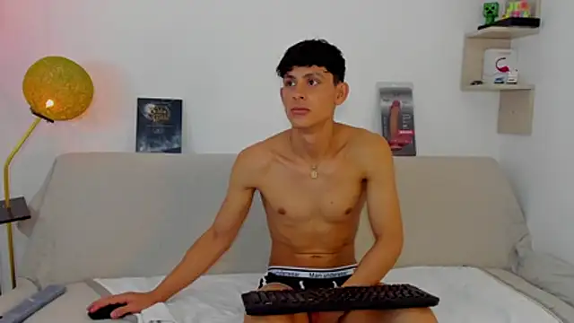 logan thomas online show from October 24, 2025, 10:14 am