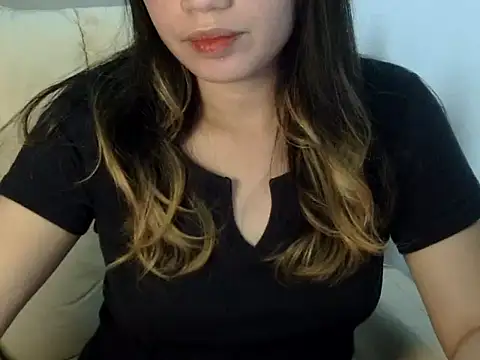 Snapshot of ___zurIII09_ chatting on October 2, 2025, 10:29 am zurIII09 online show from October 2, 2025, 10:29 am