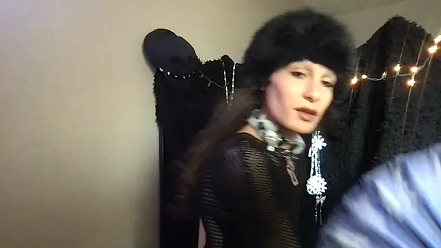 spoilbadkittynow online show from February 16, 2026, 7:01 pm