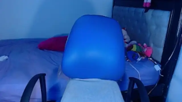 Pamelanicole online show from November 26, 2025, 11:27 pm