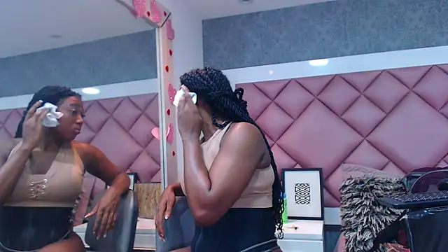 DanielaDuff online show from February 21, 2026, 7:38 pm